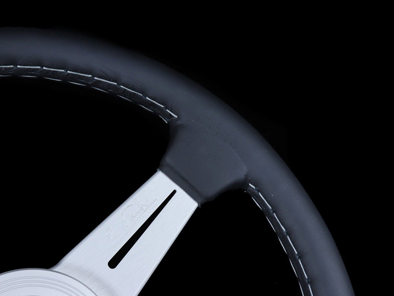 Nardi Classic 360mm Steering Wheel - Black Leather / Silver Spokes / Grey Stitch - Image 4