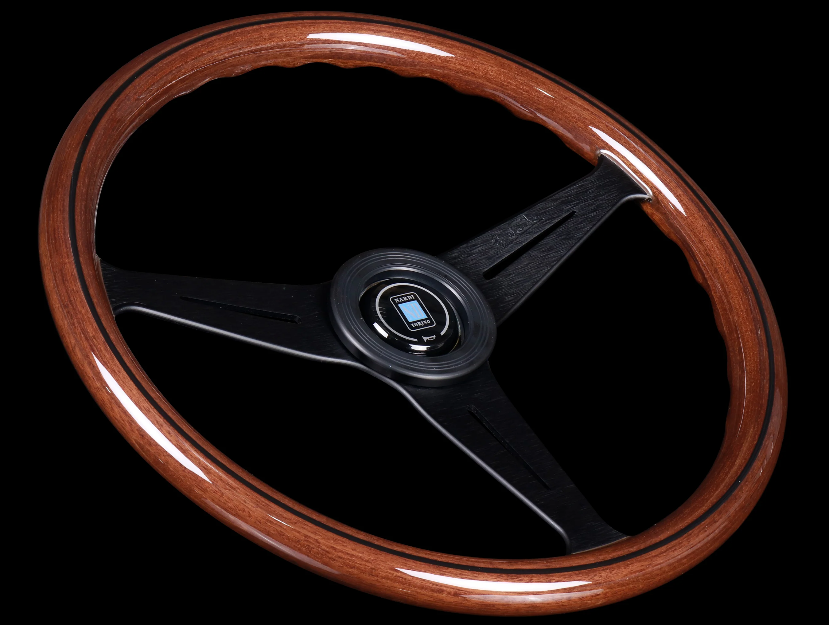 Nardi ND Classic 390mm Wood Steering Wheel w/ Black Spokes - Image 2