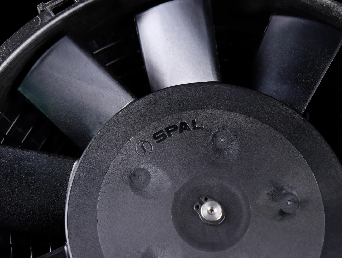 Spal Low Profile Radiator Fan - Image 4