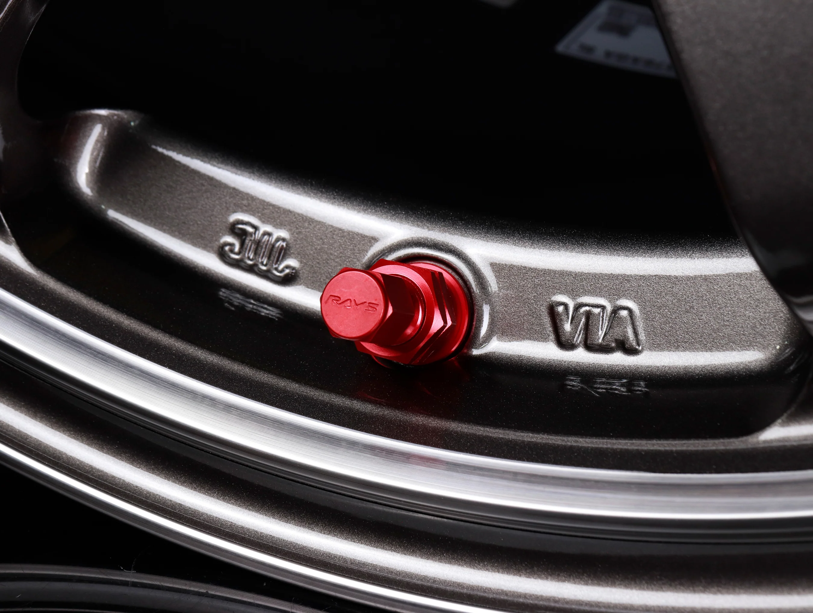 Volk Racing TE37 Saga SL Wheels - Pressed Graphite / 15x8 / 4x100 - Image 9