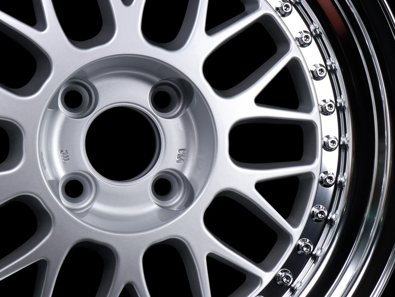 Work Meister M1 3-Piece - Silver - 16" Wheels - Image 4